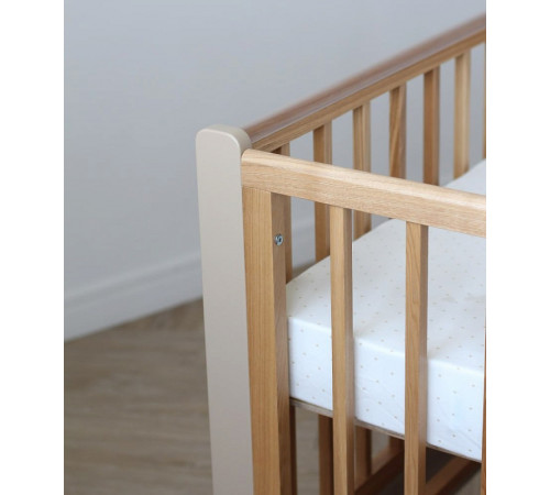 Детская кровать Фабрика облаков Onlybaby Scandi с маятником, Бежевый